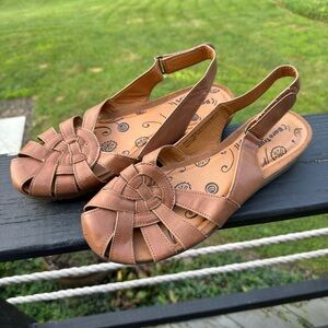Women's Tan Leather Rinn Sandals by Baretraps NWOT